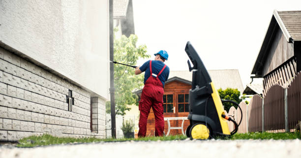 Animal Enclosure Cleaning in Burkburnett, TX
